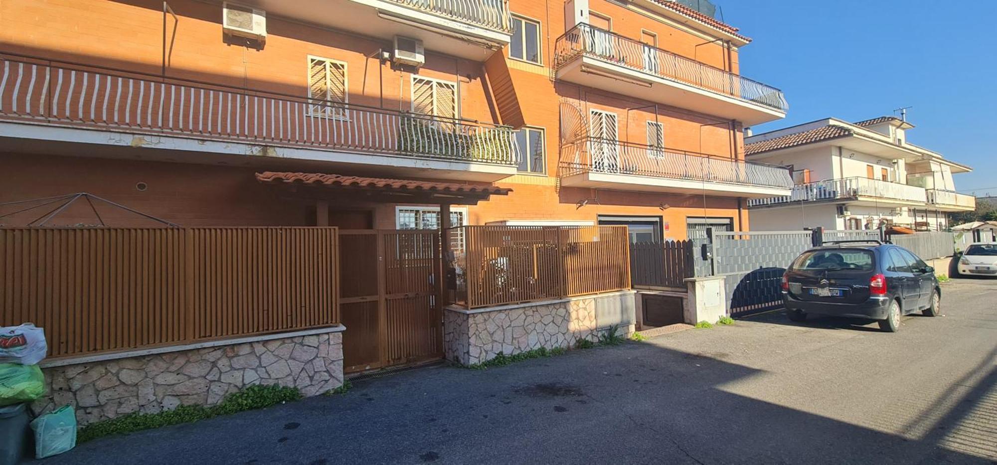 Appartamento Roma Vicino Metro C Dış mekan fotoğraf